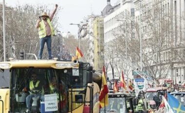 Madrid/ Mijëra fermerë spanjollë në protestë ndaj politikave të BE-së