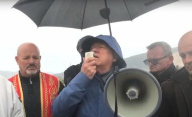 Protestë në Vlorë/ Banorët kundër projektit për Shushicën: Nëse ky lumë merret, këtu do fluturojnë qyqja e korbat