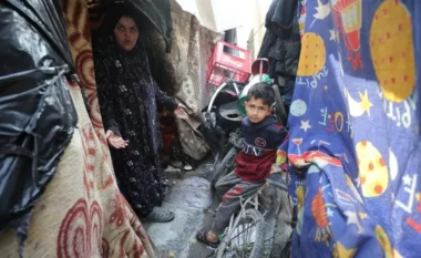 Alarmi i OBSH: Fëmijët po vdesin nga uria në veri të Gazës