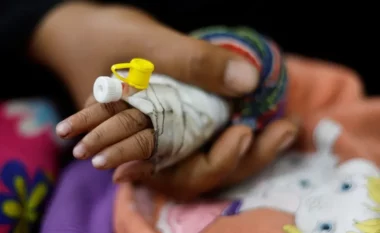 Mjekët në Gaza: Nënat nuk kanë qumësht për t’i ushqyer foshnjet