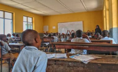 Dhjetëra studentë të rrëmbyer nga persona të armatosur në një shkollë në Nigeri