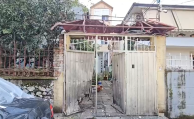 Shpërthimi me tritol në Shkodër, kamerat filmuan autorin kur hodhi tritolin në shtëpinë e 62-vjeçares (VIDEO)