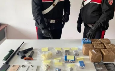 Kokainë dhe kanabis fshehur në kavanoz me oriz, arrestohen 3 shqiptarët në Itali!