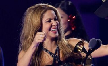 Shakira befason fansat në festivalin muzikor, jep njoftimin e rëndësishëm