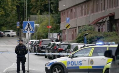 Sulmohen tre gra në Suedi, autori qëllohet nga policia