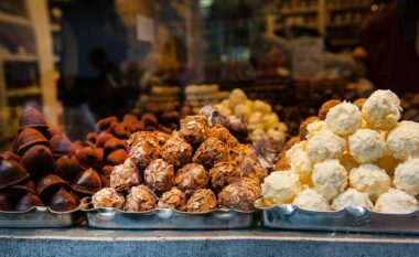 Emigracioni dhe muaji i Ramazanit ulin konsumin për bukën dhe ëmbëlsirat