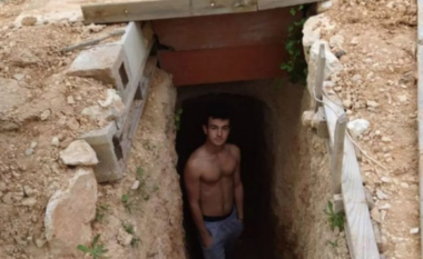 Debatoi me prindërit dhe vendosi të jetojë në një gropë, adoleshenti kalon gjashtë vjet duke gërmuar një shtëpi nëntokësore