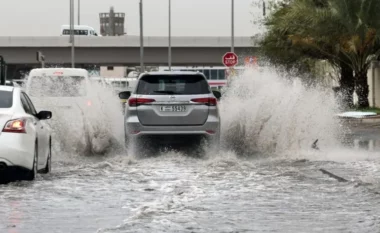 Çfarë fshihet pas reshjeve të mëdha në Dubai?