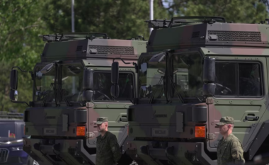 Kosova merr pesë kamionë ushtarakë dhuratë nga Gjermania