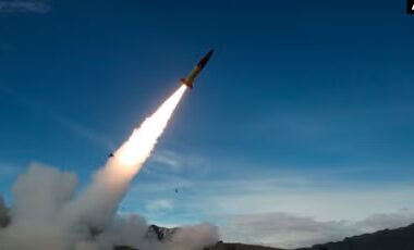 SHBA-ja i dërgon Ukrainës raketa me rreze veprimi prej 300 kilometrash