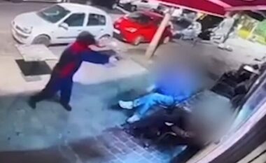 VIDEO/ Breshëri plumbash ndaj shqiptarit në Bruksel, momenti kur autori i maskuar e qëllon në kokë