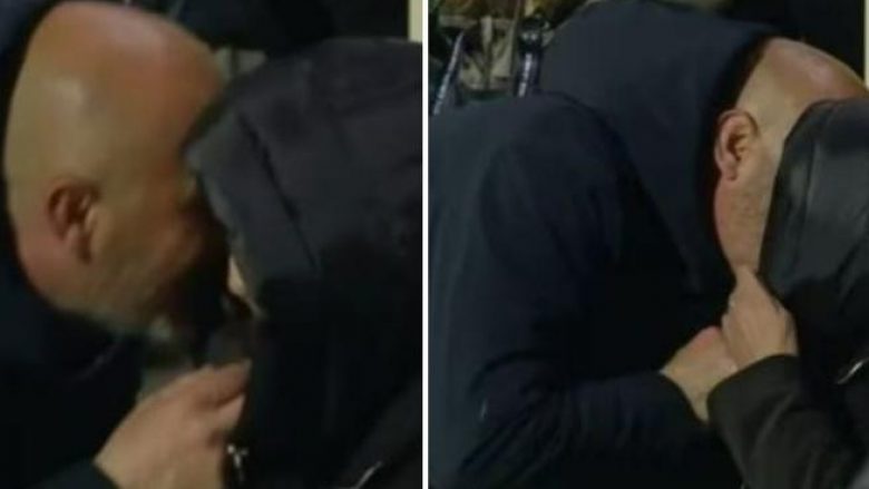 VIDEO   Trajneri i Fiorentinës shkaktoi skandal në Ligën e Konferencës  puthi gazetaren italiane