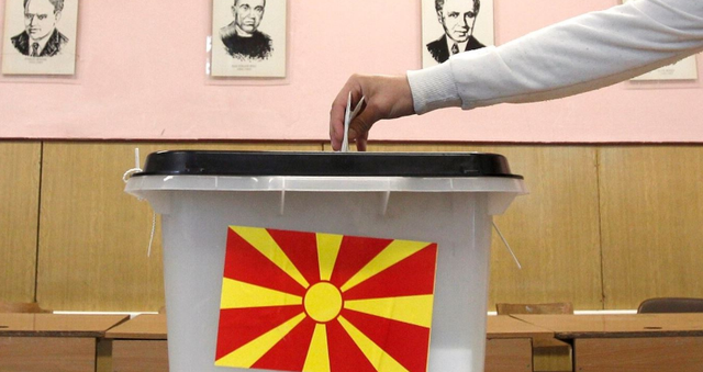 Maqedonia e Veriut mban zgjedhjet presidenciale, 7 kandidatë në garë