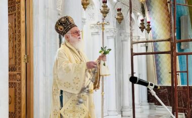 Kryepeshkopi Anastas uron Pashkët: Vëmendja në Ukrainë dhe Gaza, të mposhtim hidhërimet me fuqinë e Ngjalljes