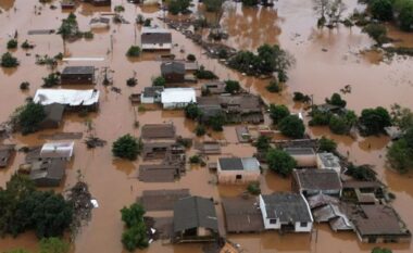 Përmbytjet në Brazil, rritet në 56 numri i viktimave! Frikë për përhapjen e epidemive