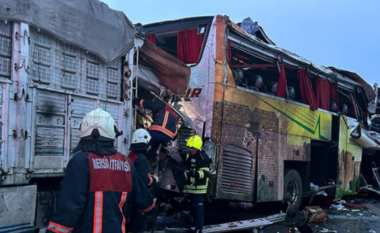 Aksident i rëndë në Turqi, 10 të vdekur dhe 39 të lënduar