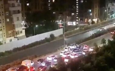 Aksident në Tiranë/ Pesë automjete përplasen me njëra tjetrën në zonën pranë “Kopshtit Botanik”