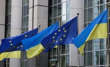 Ministrat e Mbrojtjes së BE-së diskutojnë për ndihmë të mëtejshme ushtarake për Ukrainën