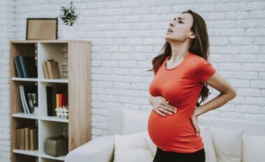 Si të lehtësoni dhimbjet e forta të shpinës gjatë shtatzënisë