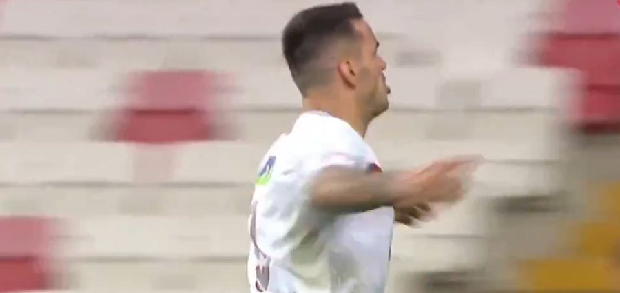 VIDEO / Rey Manaj sërish protagonist, bomberi kuqezi asiston golin e fitores në derbin shqiptar