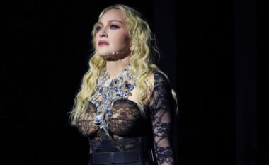 Madonna prezanton rregullat që duhet të ndjekin personat që jetojnë me të