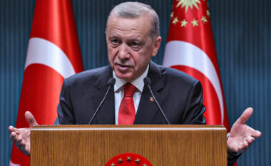Bloomberg: Turqia ndërpret të gjitha marrëdhëniet tregtare me Izraelin