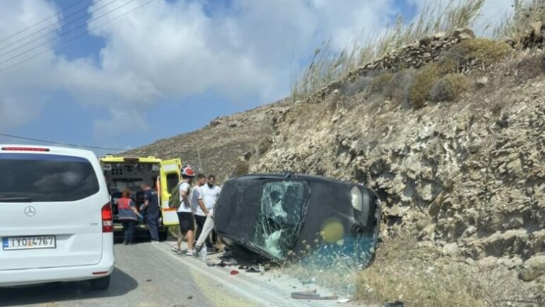 Aksident tragjik në Tropojë/ Makina del nga rruga dhe përplaset me bordurën anësore, humb jetën 20-vjeçari