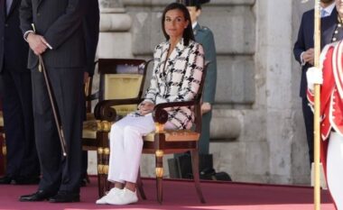 Mbretëresha e Spanjës heq dorë nga takat, arsyeja shëndetësore pse po shfaqet me atlete
