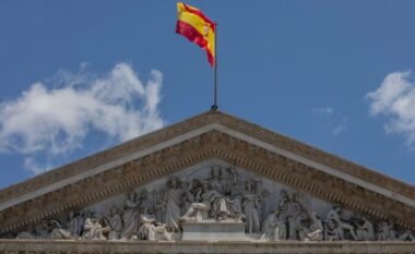 Partia katalunase dorëzon në Parlament propozimin që Spanja të njohë pavarësinë e Kosovën