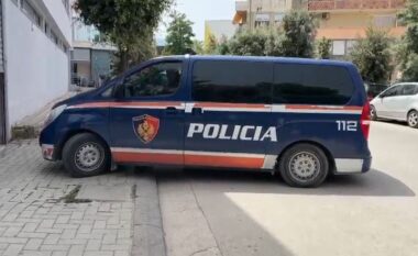 Shkodër/ Strehonte 22 emigrantë për t’i nxjerrë më pas jashtë Shqipërisë, kundrejt pagesës! Arrestohet 44-vjeçari, shpallen në kërkim 3 kosovarë