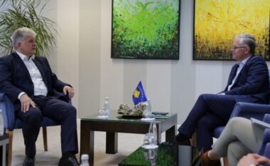 Kosova i ankohet OKB-së për kërcënim nga Serbia! ​Bislimi takon ndihmëssekretarin e OKB-së: Vuçiç fluturon avionët MIG 29 përreth kufirit