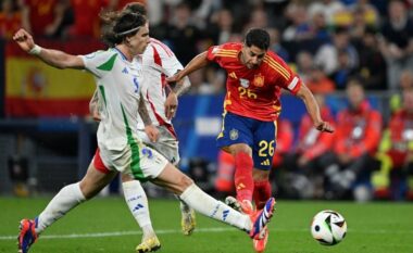 Lajme të mira për kombëtaren, sulmuesi i Spanjës do të mungojë në duelin e fundit në grup