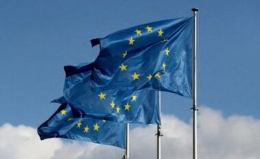 BE-ja pritet t’i heqë pjesërisht masat ndaj Kosovës