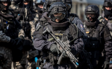U kërcënuan për sulm terrorist, policia çeke shton masat e sigurisë