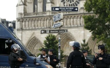 Sulm me thikë në Francë, pesë të plagosur, një prej tyre në gjendje të rëndë