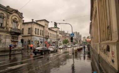 Moti i keq godet Serbinë, stuhi dhe përmbytje të shumta në Beograd