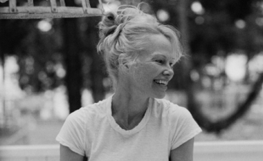 Pamela Anderson mbush 57 vjeç! Bën postimin e veçantë nga kopshti i shtëpisë: Më e lumtur se kurrë