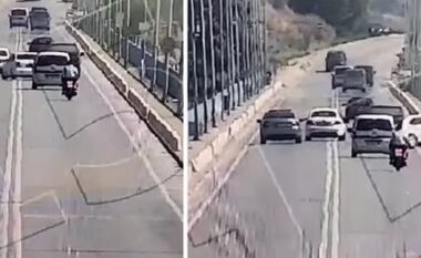 Aksident tragjik/ Makina bie nga ura, humb jetën familja me 4 anëtarë (VIDEO)