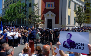 Protesta e opozitës/ Dorian Teliti: Tirana s’ka vend për hajdutët dhe shkelësit e ligjit