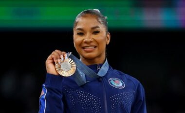 Iu bë rivlerësim pikësh, gjimnastja amerikane duhet ta kthejë medaljen e bronztë