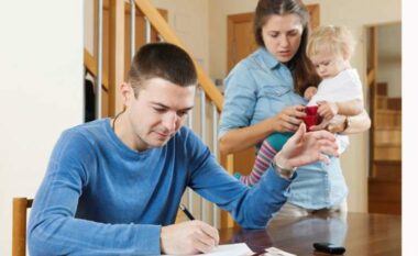 Studimi/ 60% e familjeve në Shqipëri nuk kanë para të përballojnë shpenzime të papritura