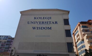 Skandali me shitjen e diplomave false, Këshilli i Ministrave mbyll veprimtarinë e Kolegjit Universitar “Wisdom”