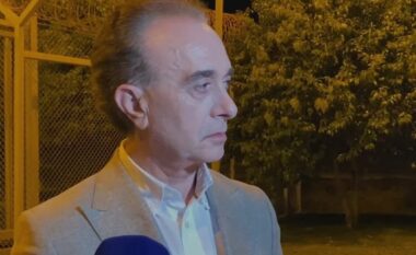 “Do të jemi pranë tij” Baçi para burgut të Fierit: Salianji i dënuar politik, çdokush nga ne mund të ishte sot në vendin e tij