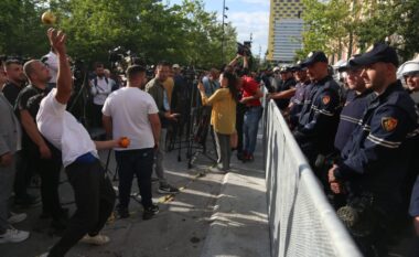 Protesta e opozitës para Bashkisë së Tiranës/ Policia publikon masat, ja akset rrugore që bllokohen