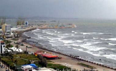 Përkeqësimi i motit, Porti i Durrësit pezullon lundrimet e mbrëmjes së sotme drejt Barit