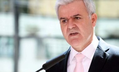 “Agroni ka mbaruar universitetin, ka dy femijë si yje me shkollë të lartë!” Fatmir Xhafaj: Vëllai im është i lirë, ka ardhur në Shqipëri që në vitin 2021