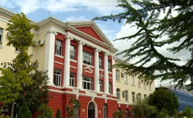 Sot nis viti i ri akademik! Studentët nisin universitetet, bojkot te Ekonomiku