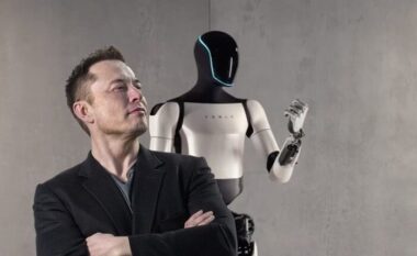 Elon Musk: Deri në vitin 2040 do ketë më shumë robotë se njerëz në planet