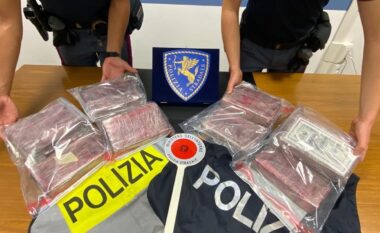 Itali/ Po trafikonte 14 kg kokainë me makinë, arrestohet shqiptari në autostradën e Parmës! Vlente 1 mln euro, e fshehur në bagazhin e dyfishtë