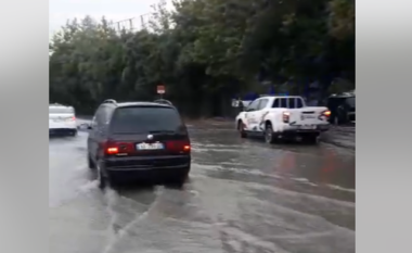 VIDEO/ Blushi: As Policia Bashkiake nuk i shpëton përmbytjes në Tiranë, jo nga shiu, por nga korrupsioni i Erion Qelisë